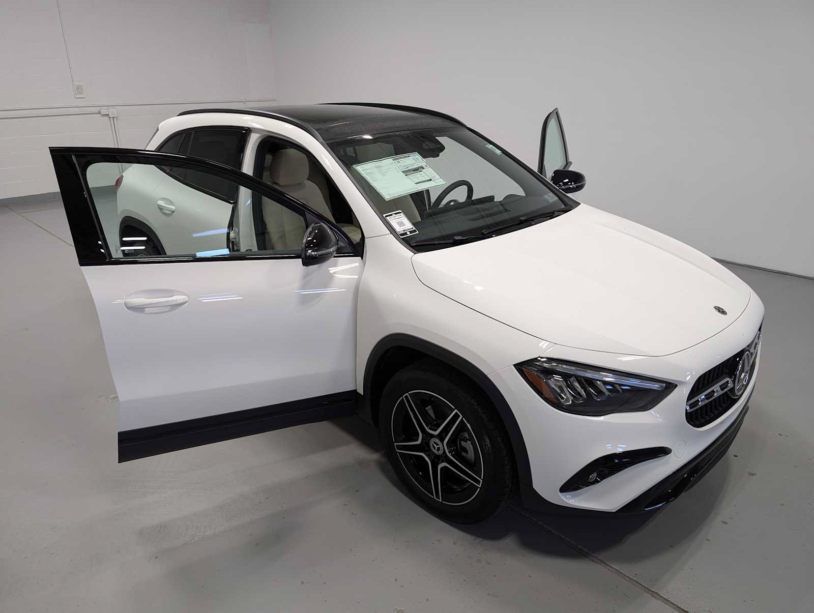 New 2026 Mercedes-Benz GLA 250 4MATIC image 14