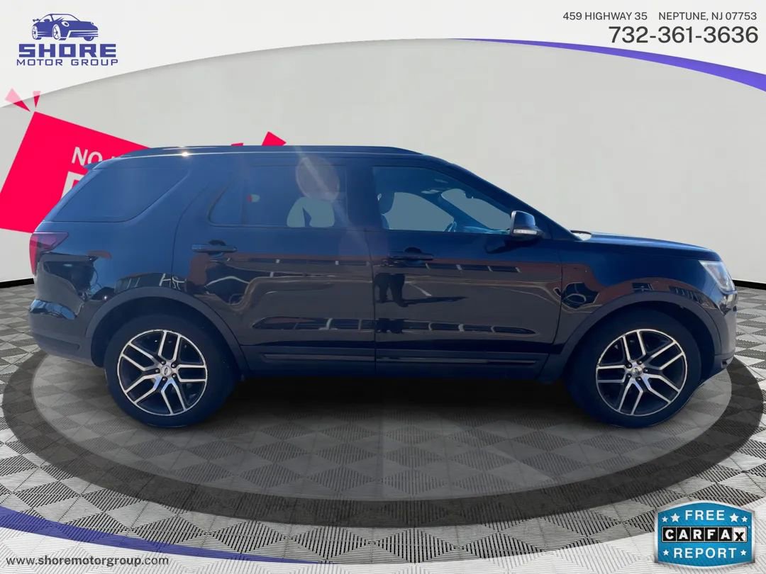 Used 2019 Ford Explorer Sport w/ Equipment Group 401A image 9