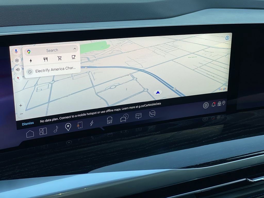 Used 2025 Cadillac Escalade IQ Sport 1 image 16