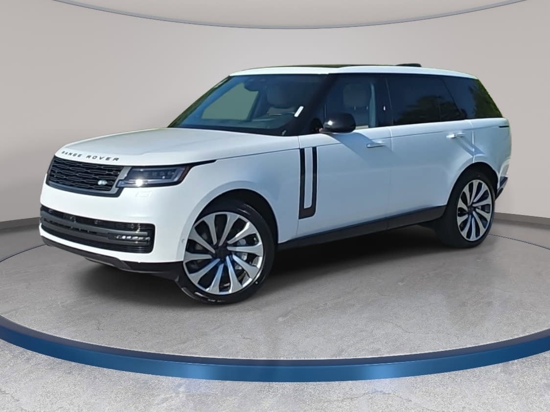 New 2026 Land Rover Range Rover Long Wheelbase SE