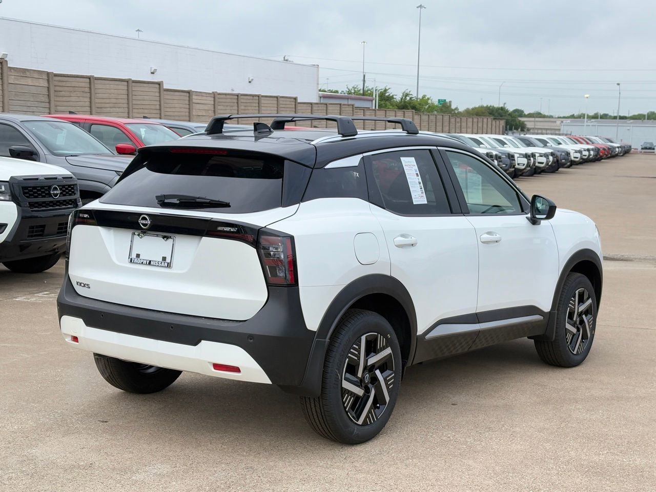 New 2026 Nissan Kicks SV AWD/4WD image 6