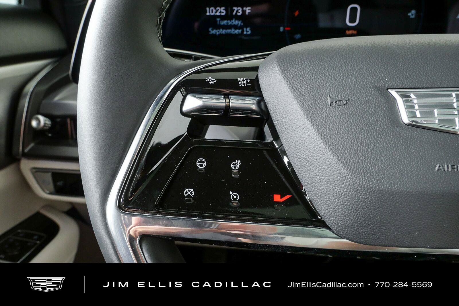 New 2027 Cadillac Vistiq Luxury AWD/4WD image 10