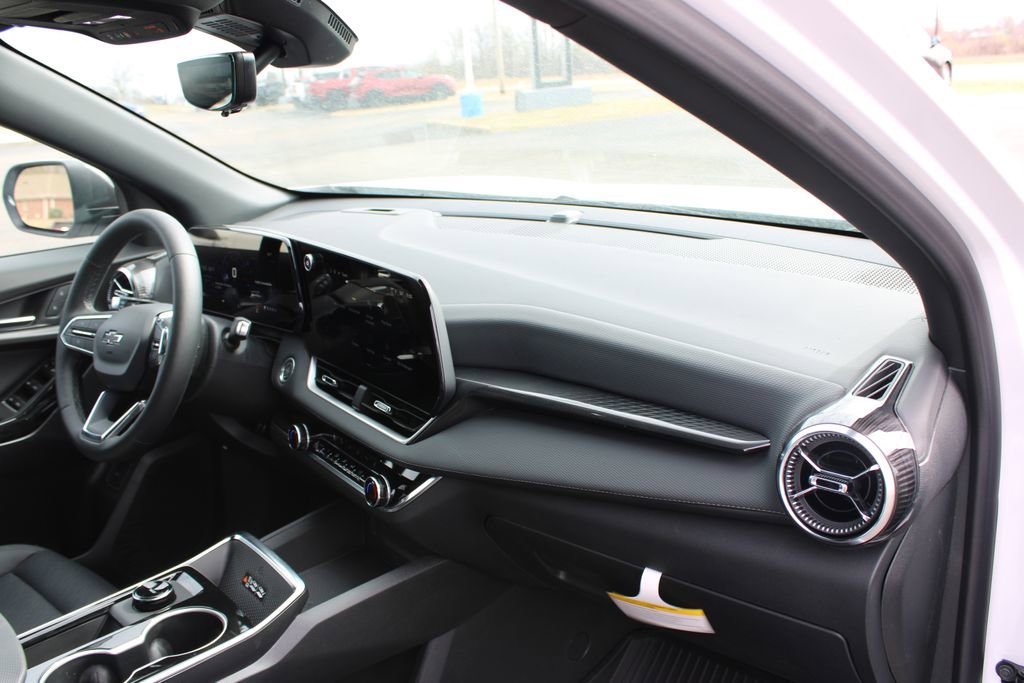 New 2026 Chevrolet Equinox LT image 28