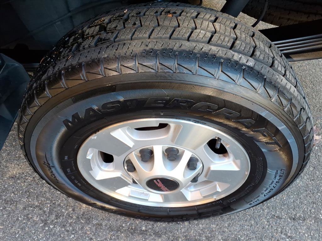 Used 2018 GMC Sierra 2500 SLE w/ HD SLE Preferred Plus Package image 5