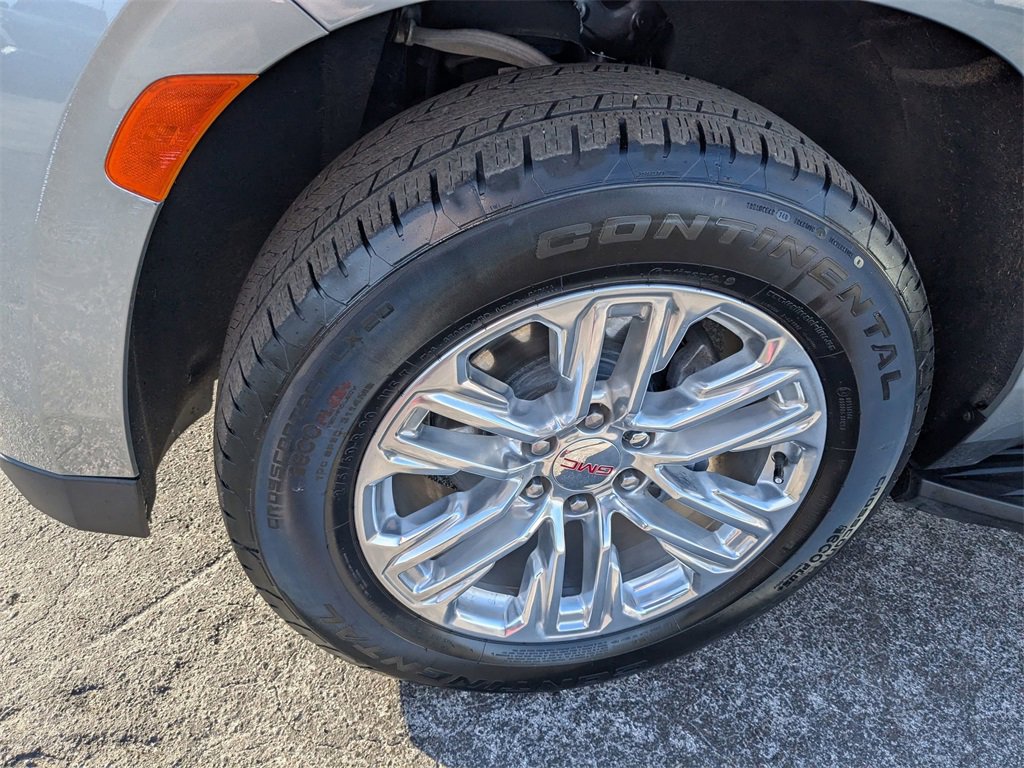 Certified 2024 GMC Yukon XL SLT w/ SLT Luxury Package image 9