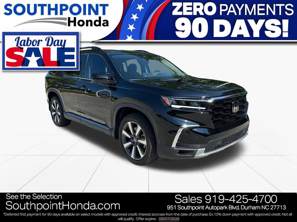 Used 2024 Honda Pilot Touring image 1