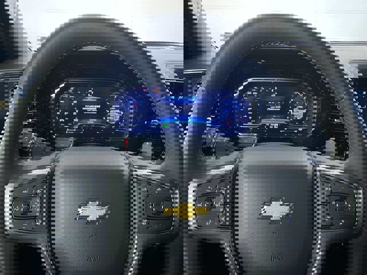 Certified 2025 Chevrolet Silverado 1500 LTZ image 3