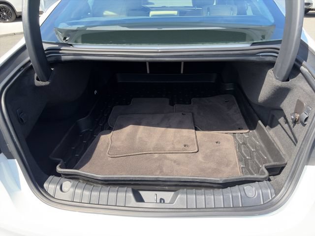 Used 2017 Jaguar XF Premium AWD/4WD image 2