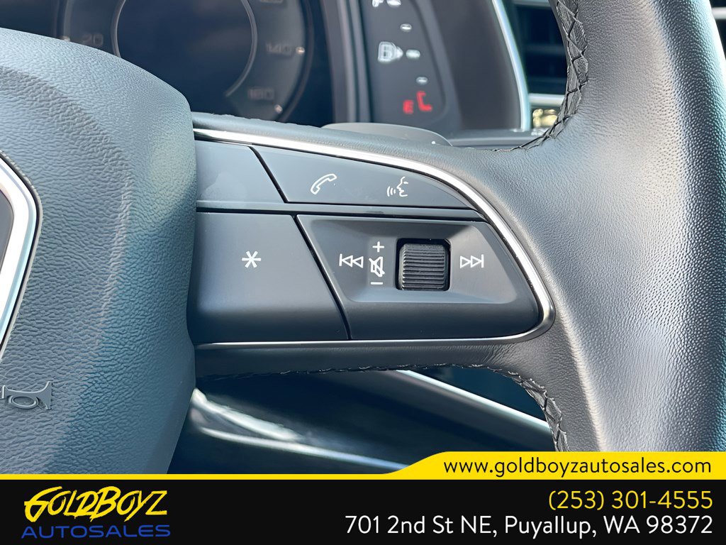 Used 2023 Audi Q7 3.0T Prestige image 16