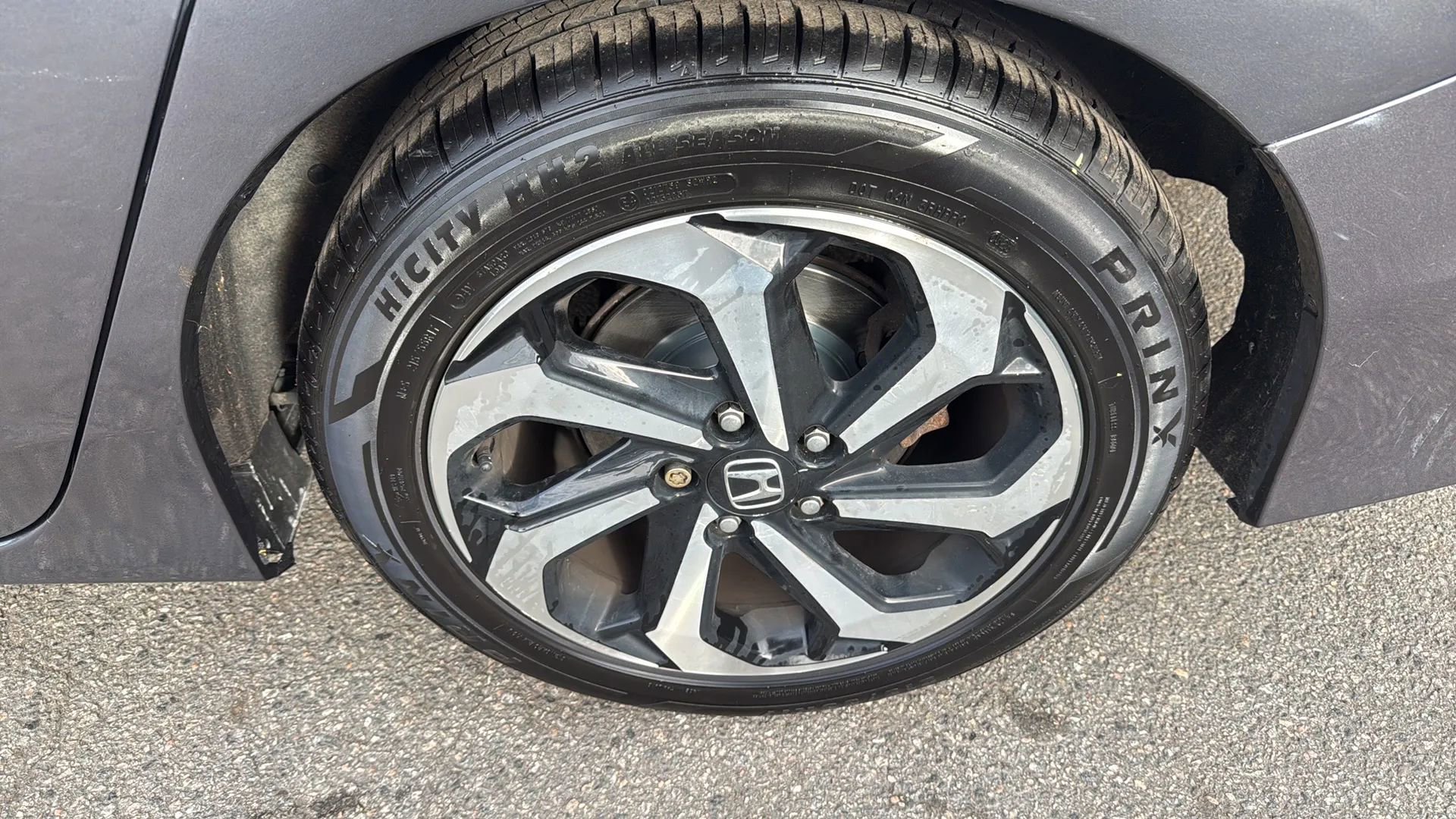 Used 2017 Honda Accord EX-L image 9