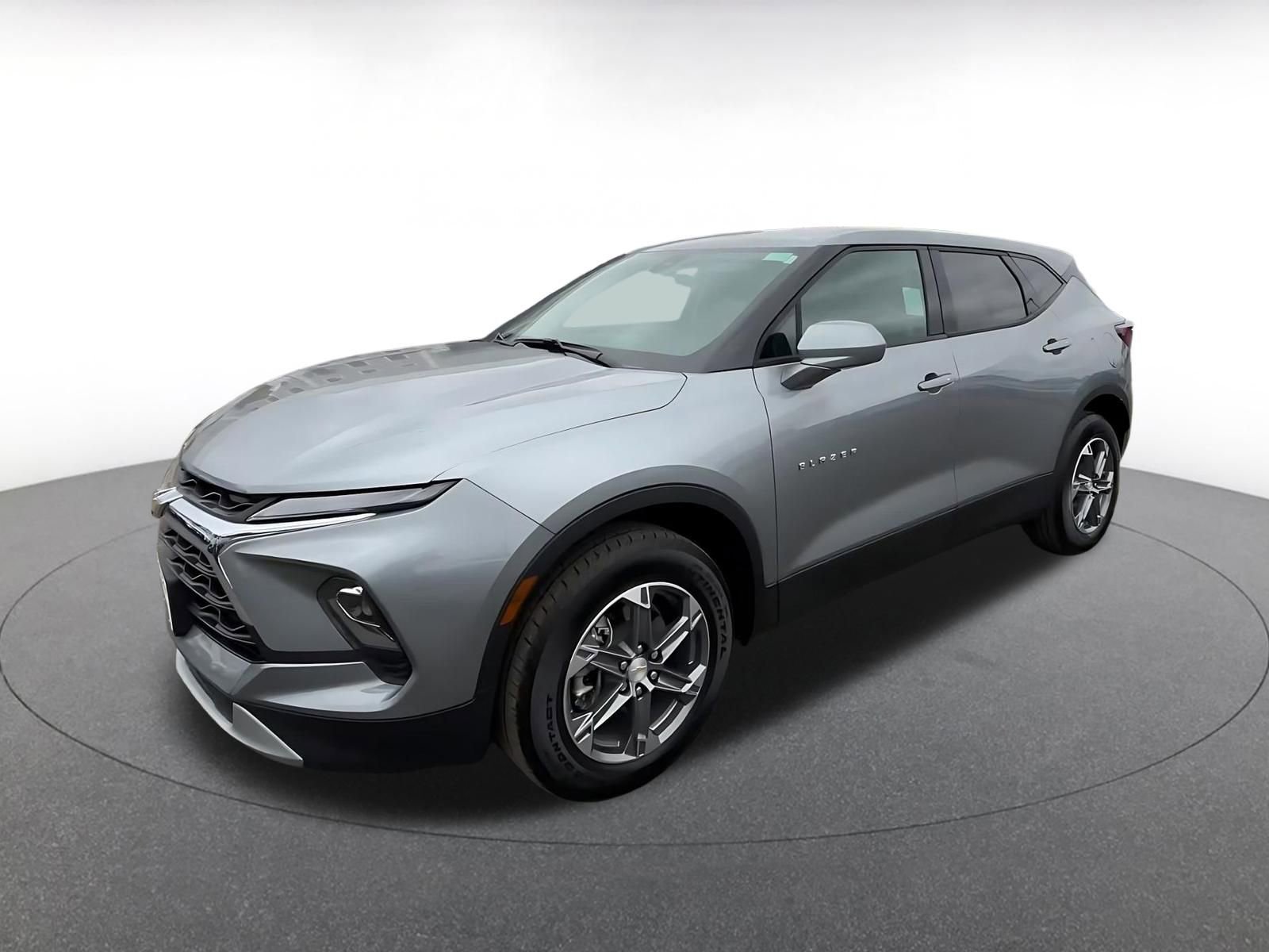 Used 2025 Chevrolet Blazer LT image 8