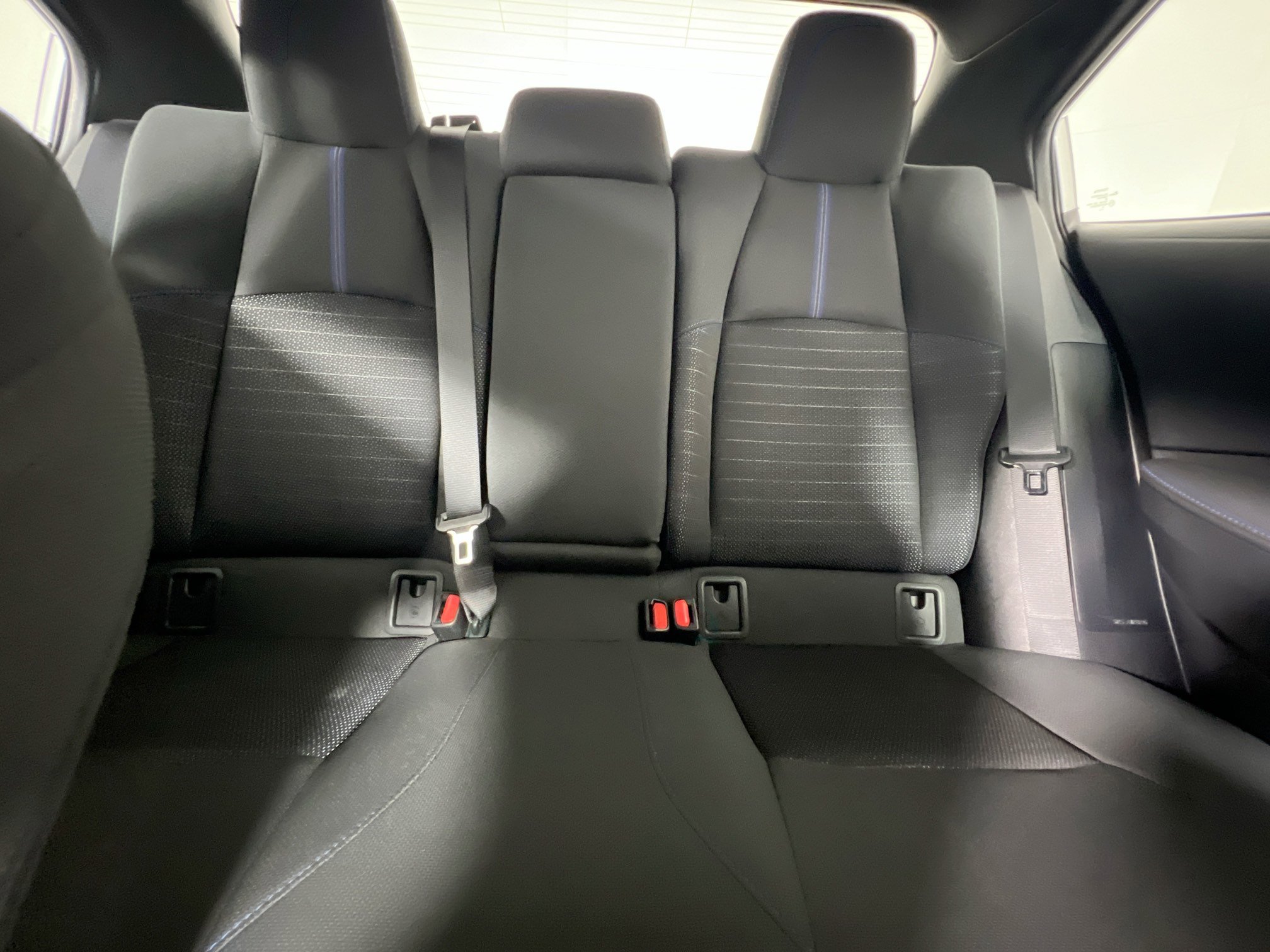 Used 2021 Toyota Corolla SE FWD image 32