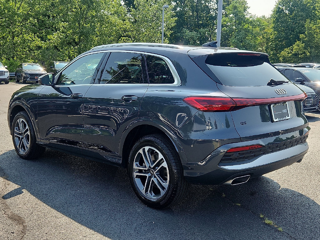 Used 2025 Audi Q5 Premium w/ Convenience Package AWD/4WD image 10