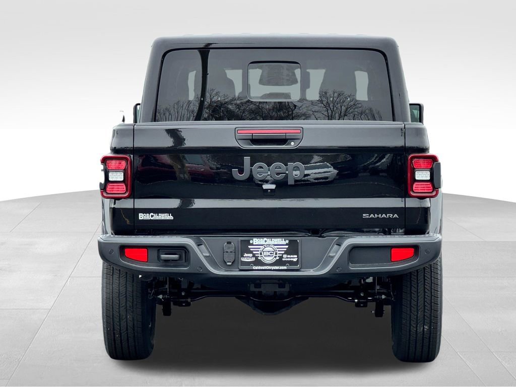 New 2026 Jeep Gladiator Sport AWD/4WD image 6