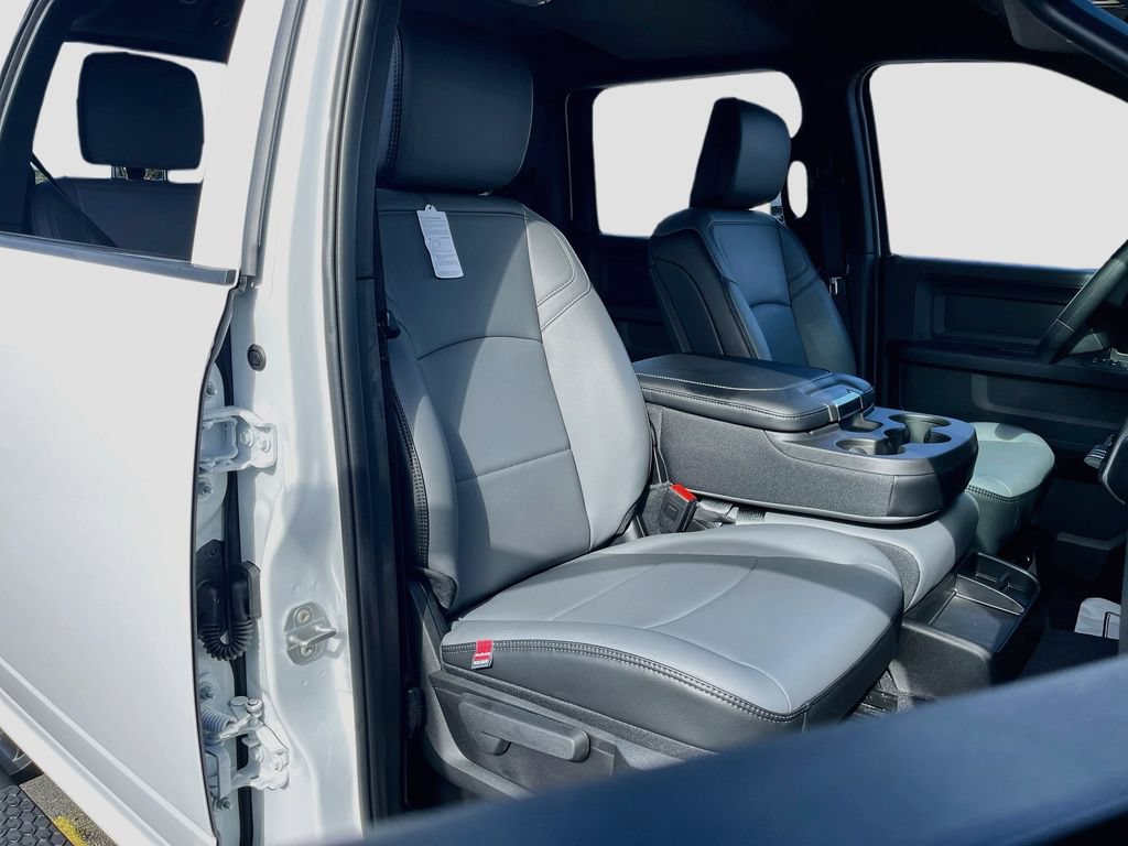 New 2026 RAM 2500 Tradesman AWD/4WD image 24