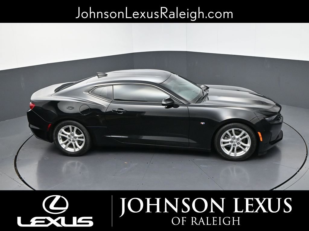 Used 2022 Chevrolet Camaro LS image 29