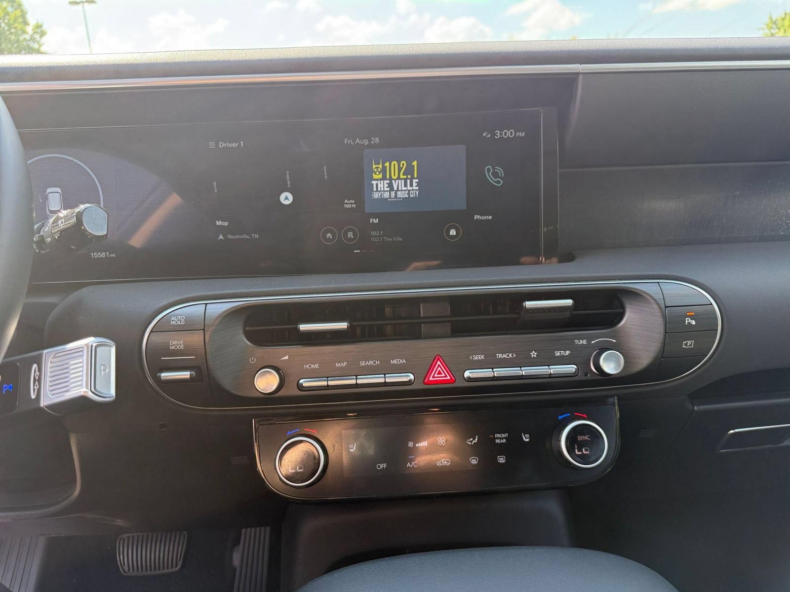 Used 2026 Hyundai Palisade SEL FWD image 16