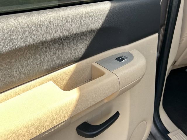 Used 2008 Chevrolet Silverado 2500 LT w/ 2LT Convenience Package image 17