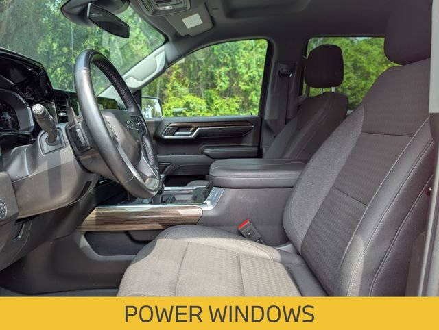 Used 2024 Chevrolet Silverado 1500 LT Trail Boss w/ Convenience Package II AWD/4WD image 15