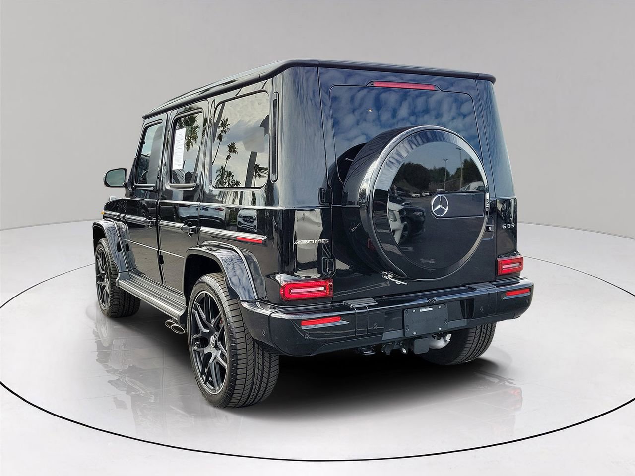 Used 2025 Mercedes-Benz G 63 AMG 4MATIC image 3