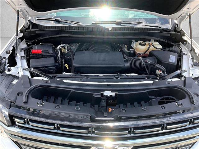Used 2021 Chevrolet Suburban RST RWD image 10