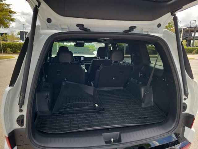 Used 2025 Hyundai Santa Fe Calligraphy image 8