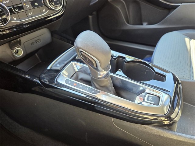 Certified 2025 Chevrolet Trax LT w/ LT Convenience Package image 33