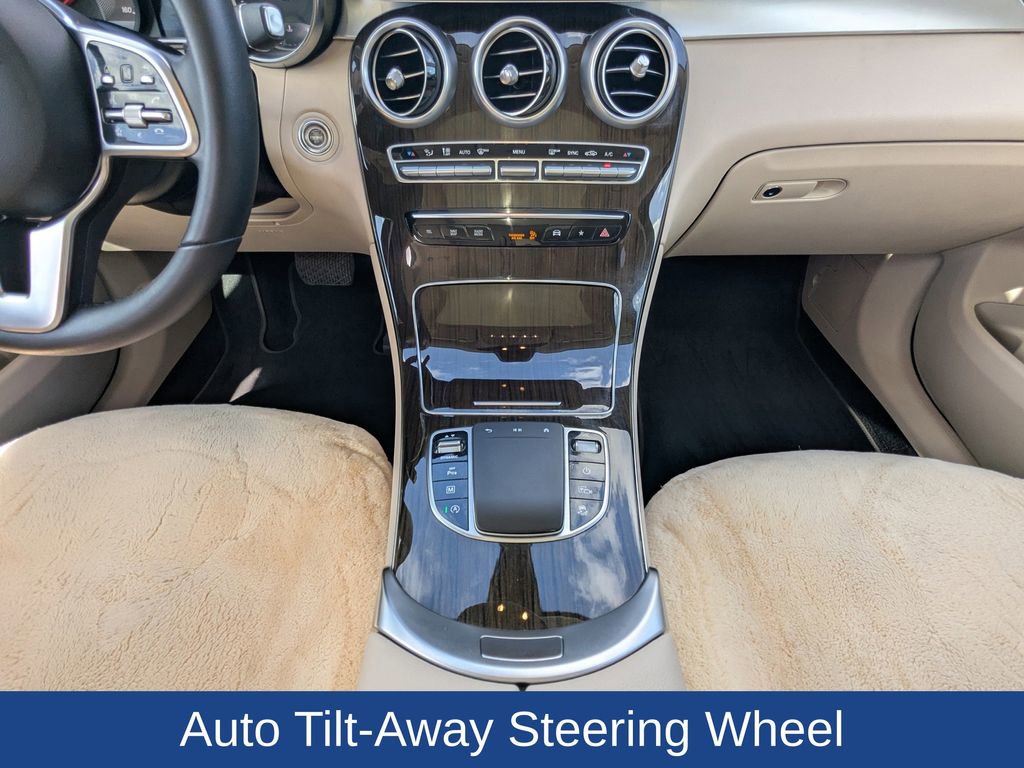 Used 2021 Mercedes-Benz GLC 300 image 23