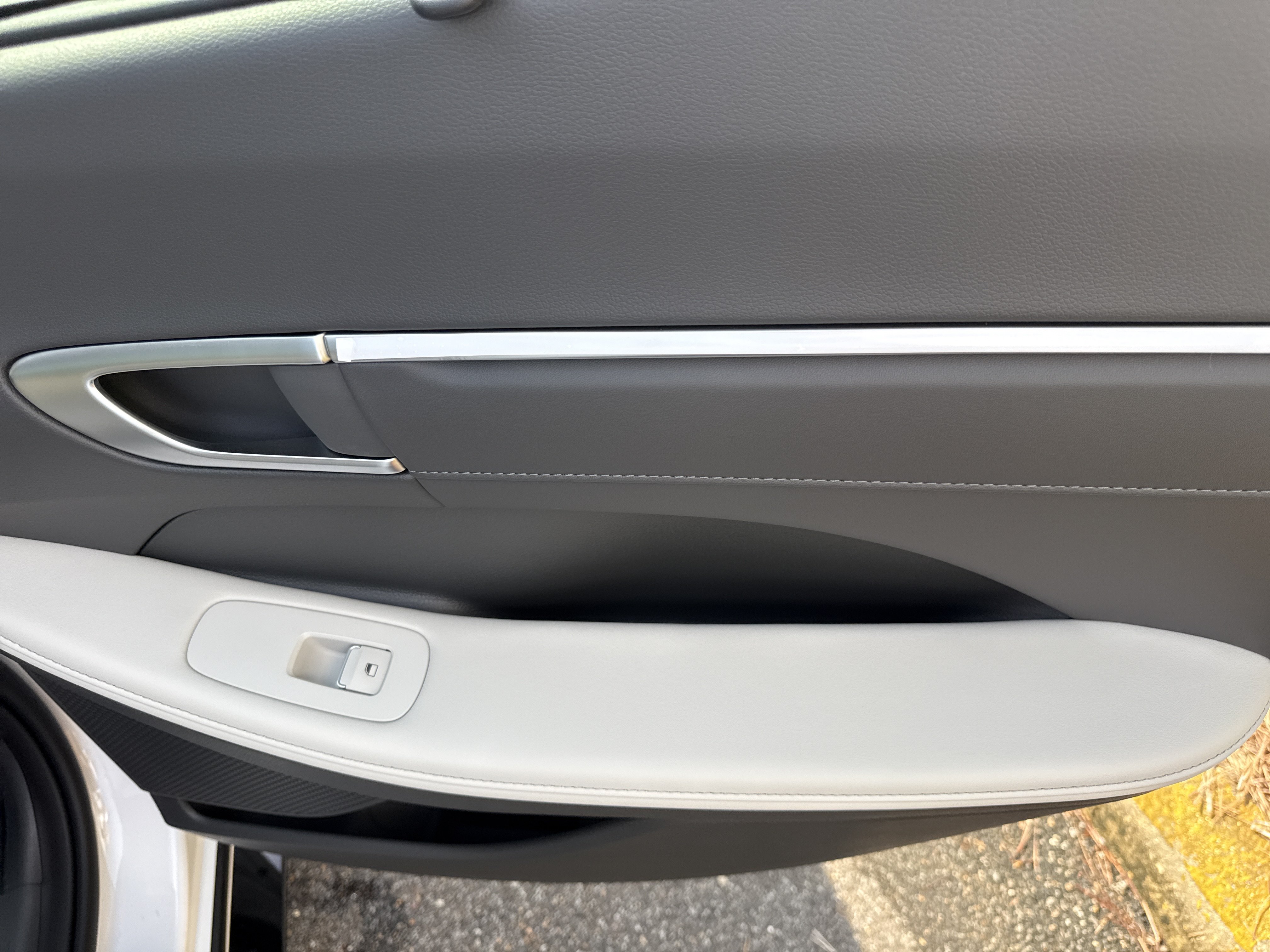 New 2026 Hyundai Sonata Limited FWD image 15