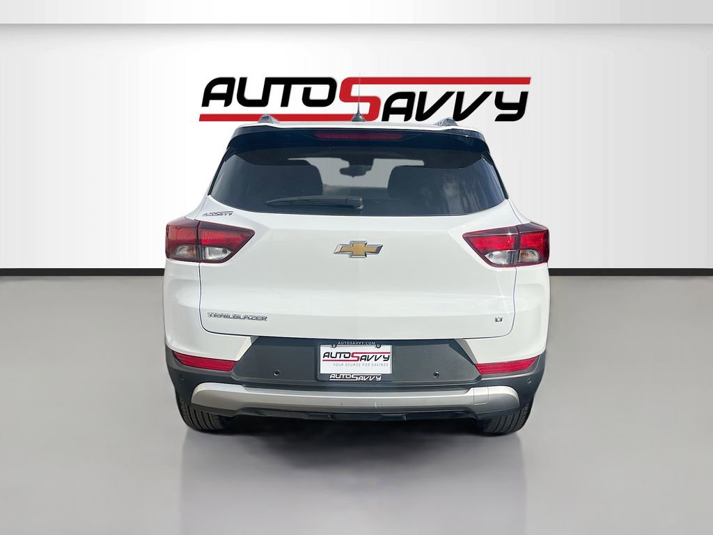 Used 2024 Chevrolet TrailBlazer LT w/ LT Cold Weather Package FWD image 6