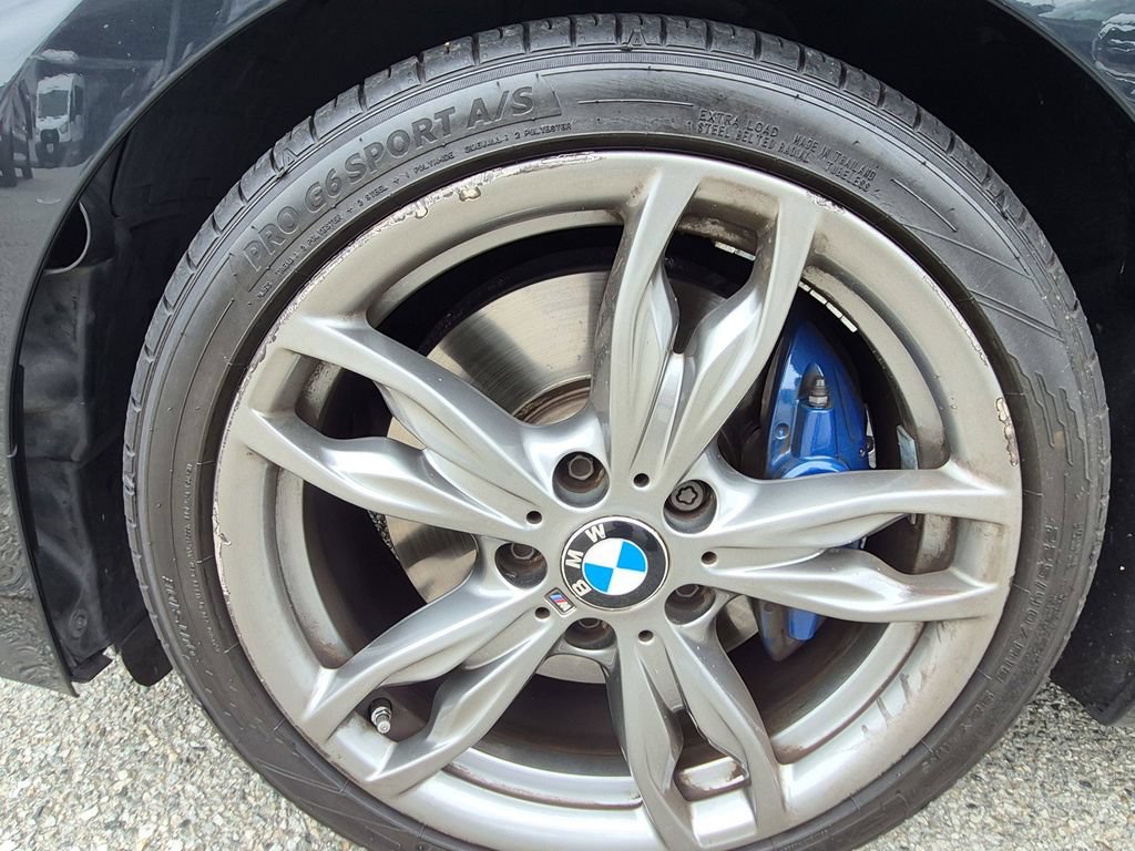 Used 2016 BMW M235i Coupe RWD image 16