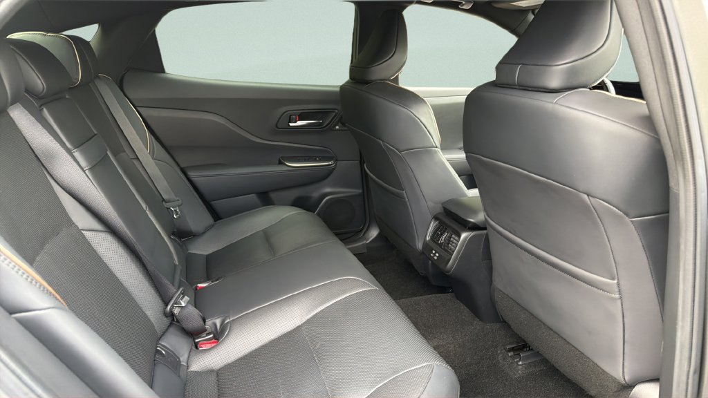 Used 2023 Toyota Crown Platinum AWD/4WD image 28