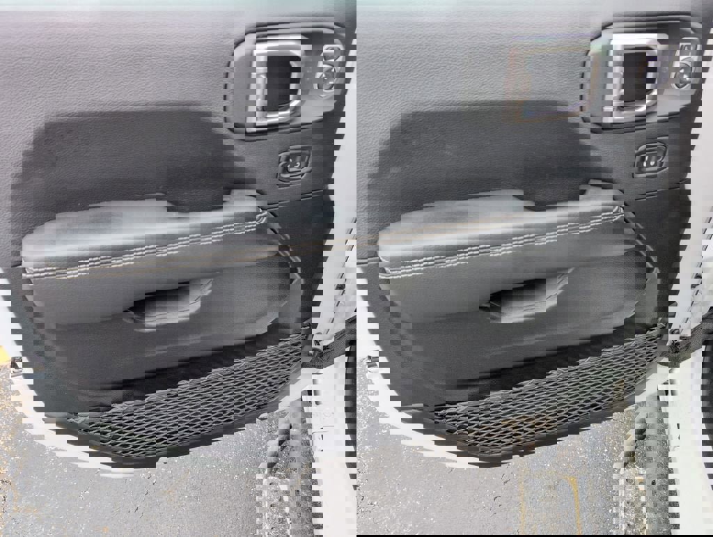 Used 2021 Jeep Wrangler Unlimited Rubicon 4xe w/ Cold Weather Group image 15