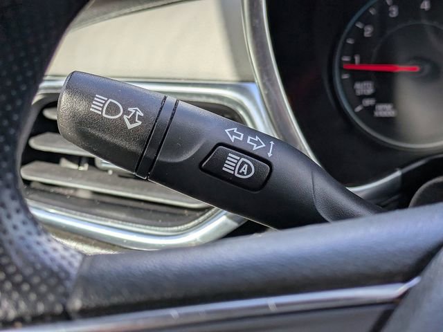 Used 2024 Chevrolet Equinox LS w/ LS Convenience Package image 27