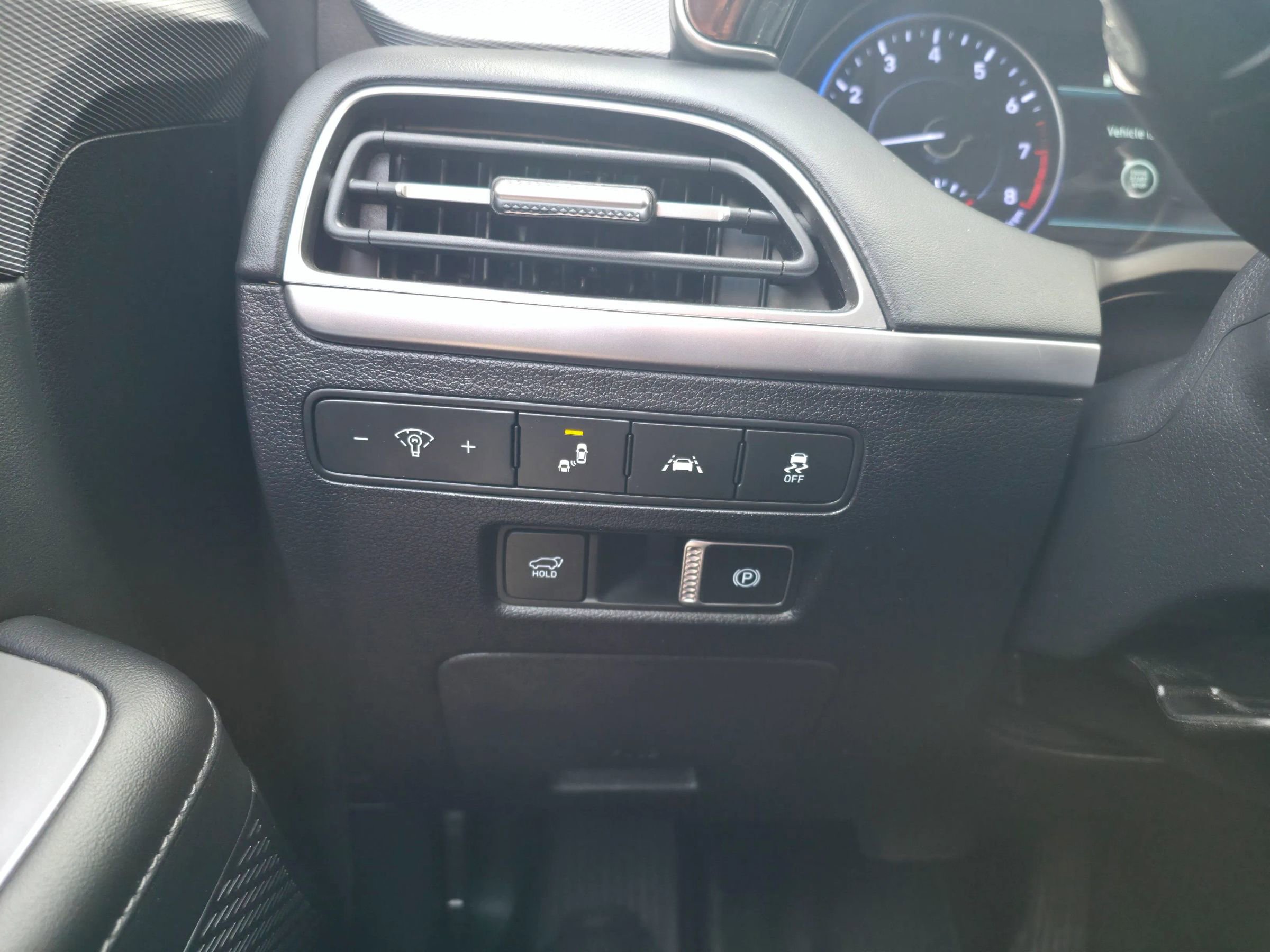 Used 2020 Hyundai Palisade SEL w/ Premium Package image 21