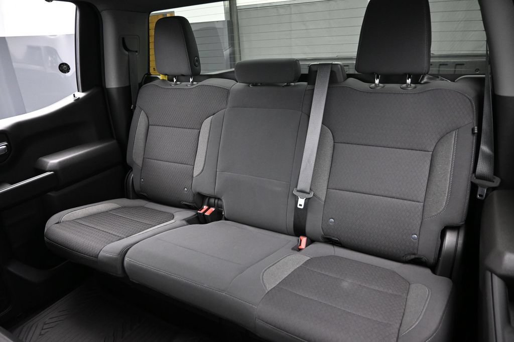 Used 2021 Chevrolet Silverado 1500 LT AWD/4WD image 17