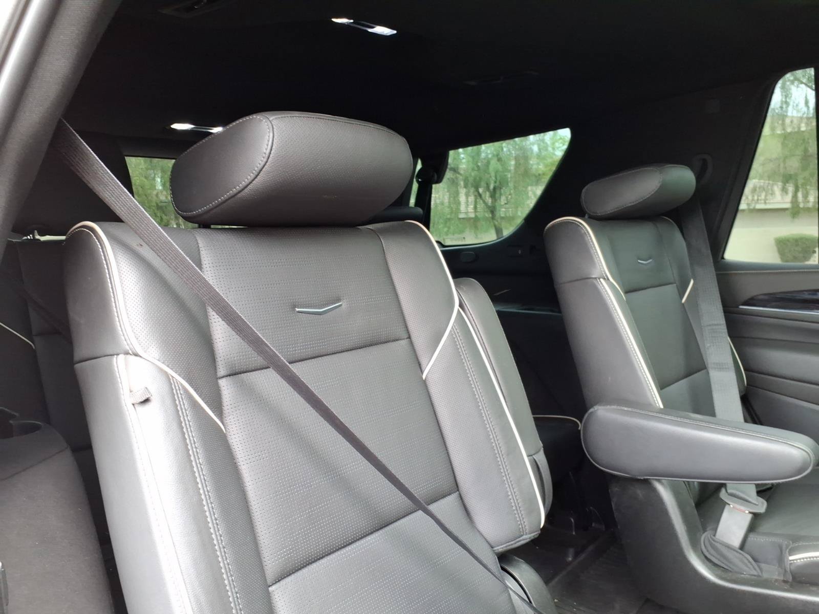 Used 2021 Cadillac Escalade Sport w/ Driver Assist Tech Package AWD/4WD image 14