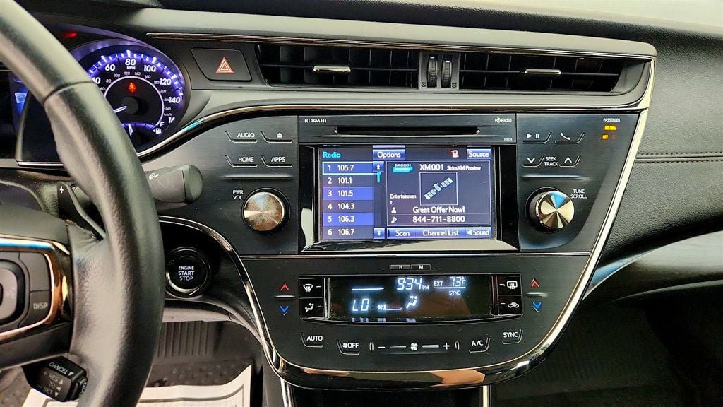 Used 2016 Toyota Avalon XLE Plus FWD image 18