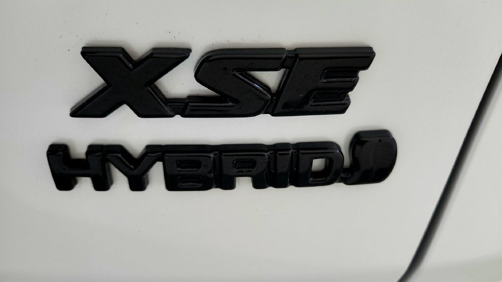 Certified 2024 Toyota RAV4 XSE w/ Advanced Technology Package AWD/4WD image 14