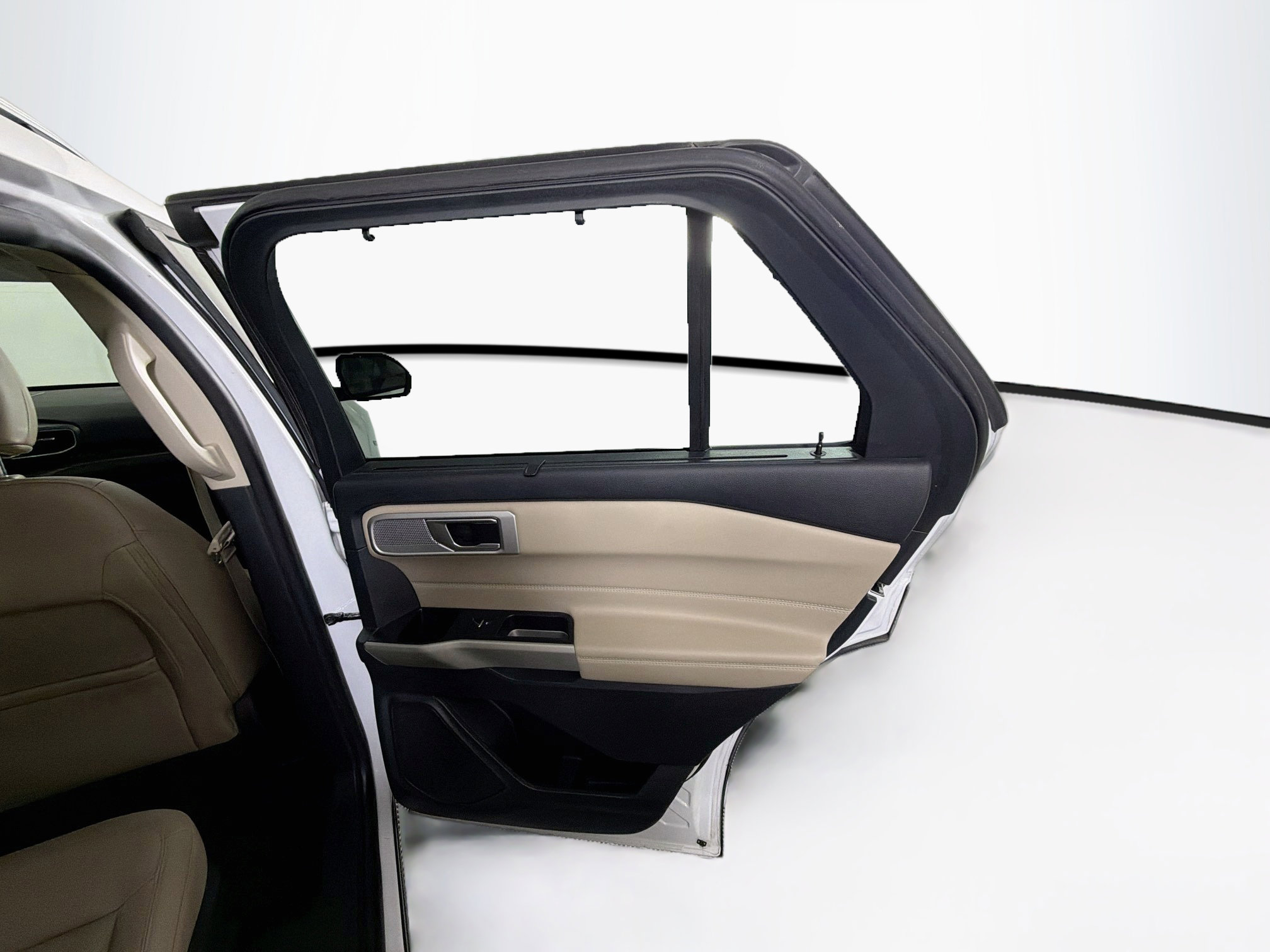 Used 2022 Ford Explorer Limited RWD image 30