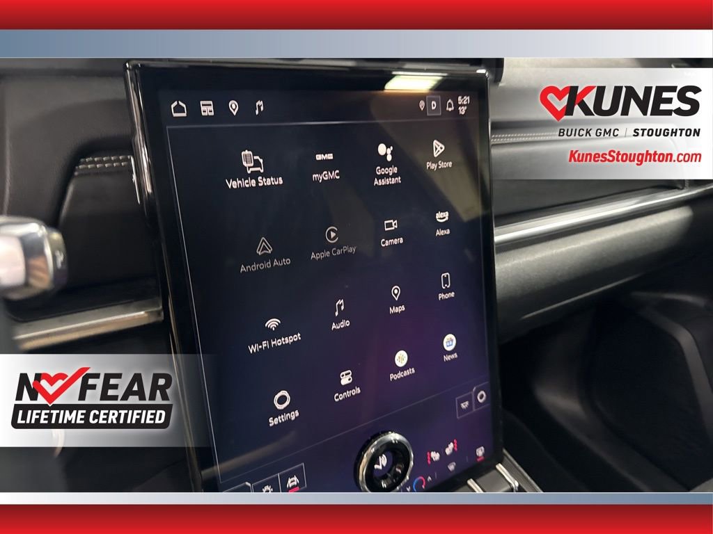 Used 2025 GMC Terrain Elevation image 29