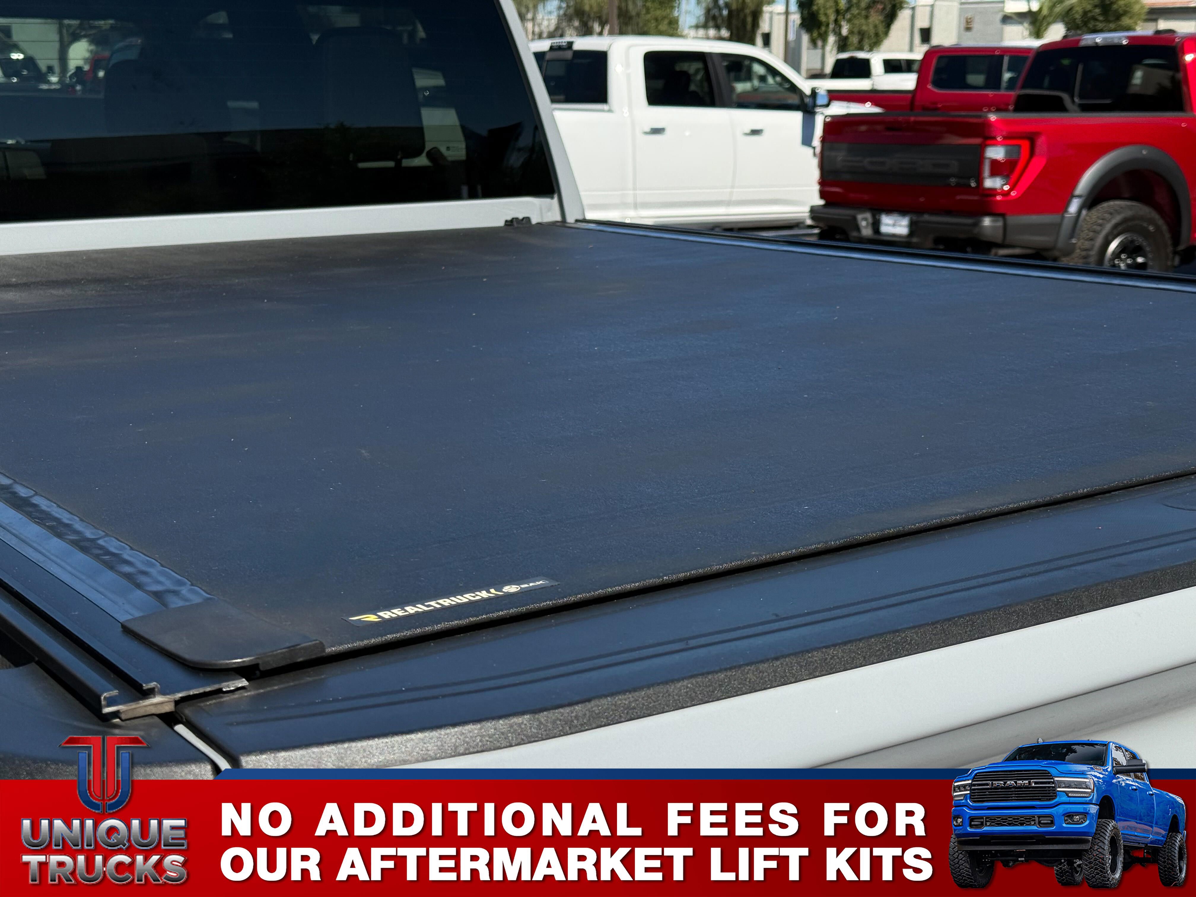 Used 2025 Chevrolet Silverado 2500 Custom w/ Custom Value Package image 7