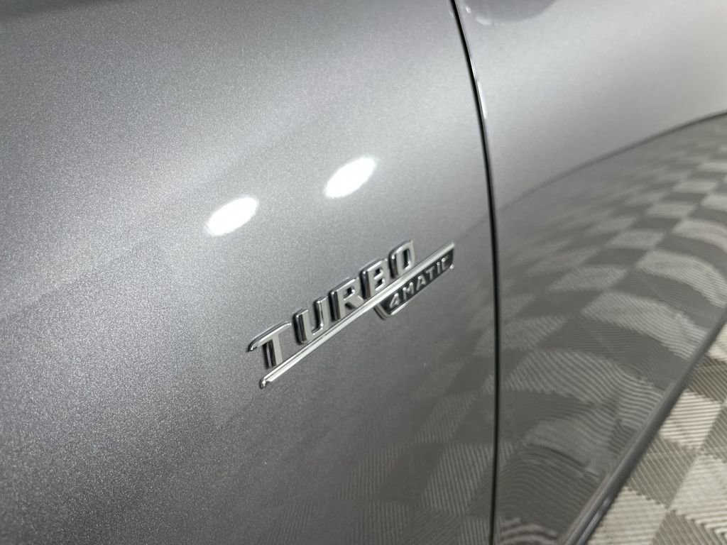 Used 2022 Mercedes-Benz GLB 35 AMG 4MATIC image 32