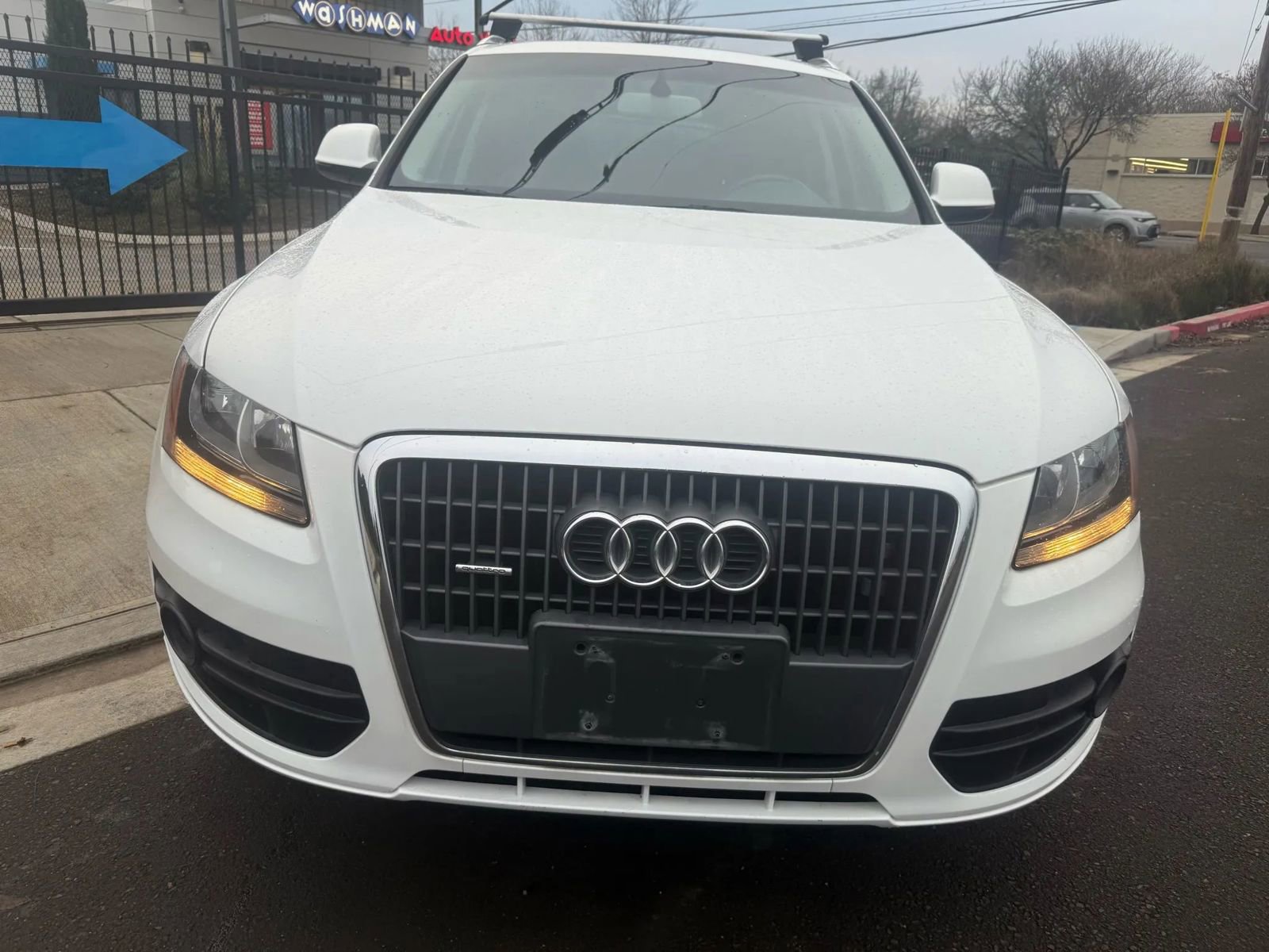 Used 2011 Audi Q5 2.0T Premium image 1