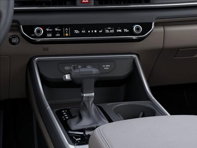New 2025 Kia Carnival EX FWD image 23