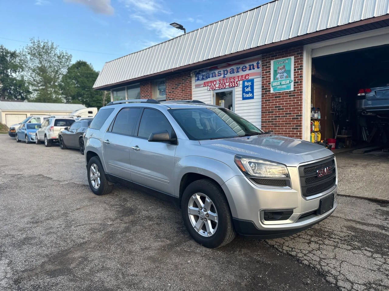Used 2014 GMC Acadia SLE image 3