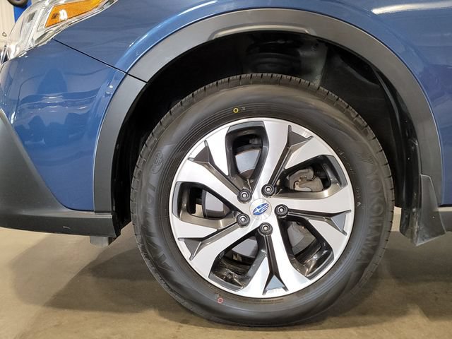 Used 2020 Subaru Outback Touring XT AWD/4WD image 14