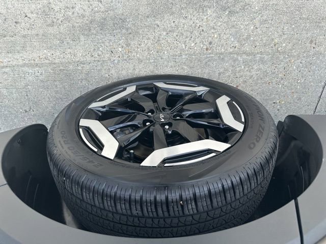 Used 2025 Kia Telluride EX w/ EX Captain's Chair Package FWD image 38