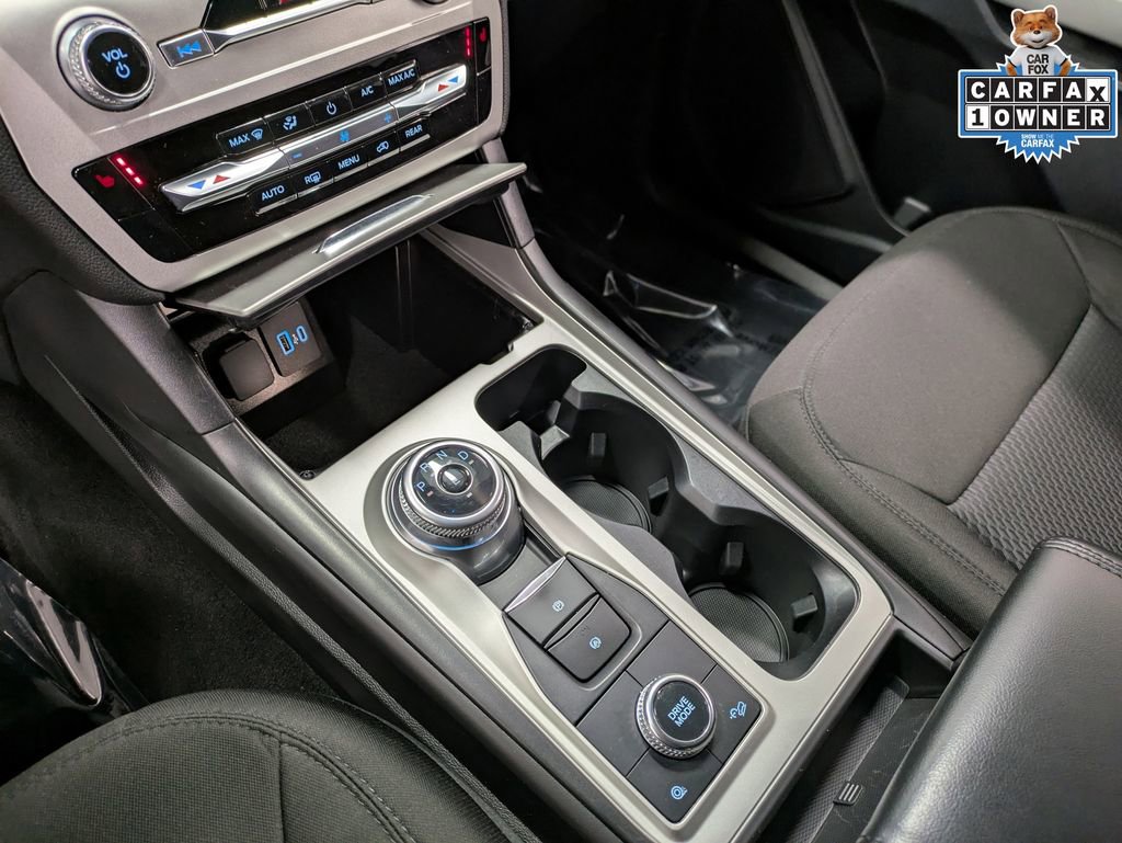 Used 2022 Ford Explorer XLT image 15