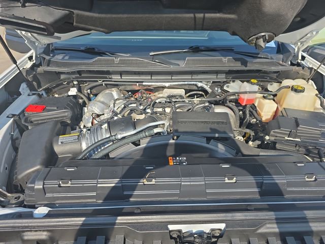 Used 2024 Chevrolet Silverado 2500 LT AWD/4WD image 31